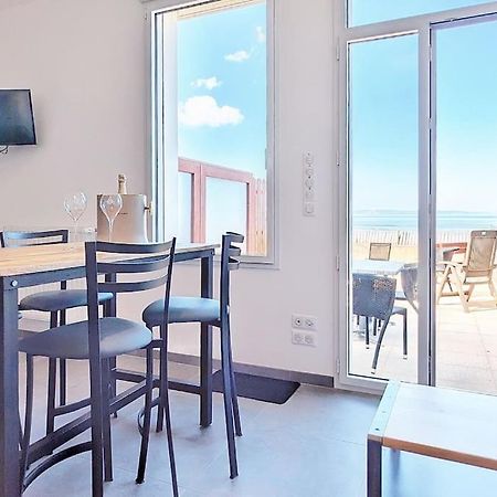 Appartement Pour 3 Personnes Sur La Plage Les Pieds Dans Leau Plonévez-Porzay Buitenkant foto