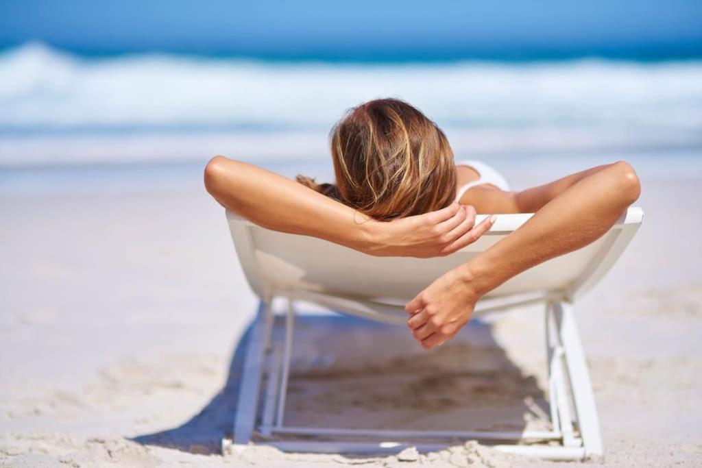 Appartement Pour 3 Personnes Sur La Plage Les Pieds Dans Leau Plonévez-Porzay Buitenkant foto