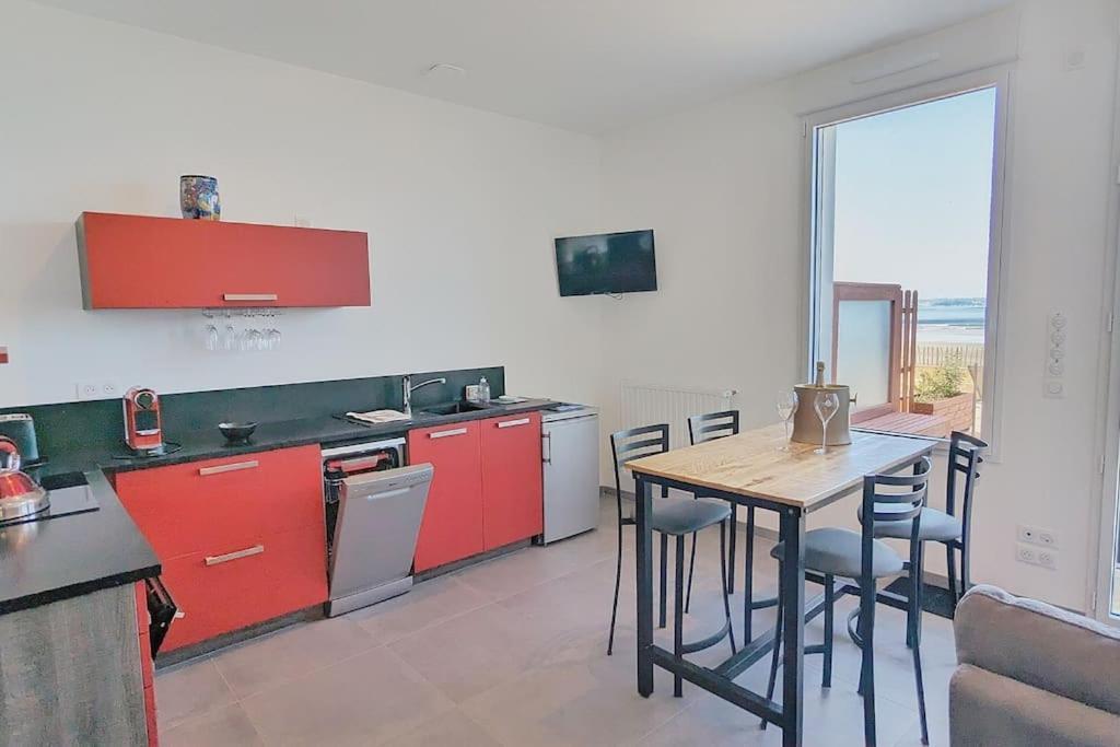 Appartement Pour 3 Personnes Sur La Plage Les Pieds Dans Leau Plonévez-Porzay Buitenkant foto